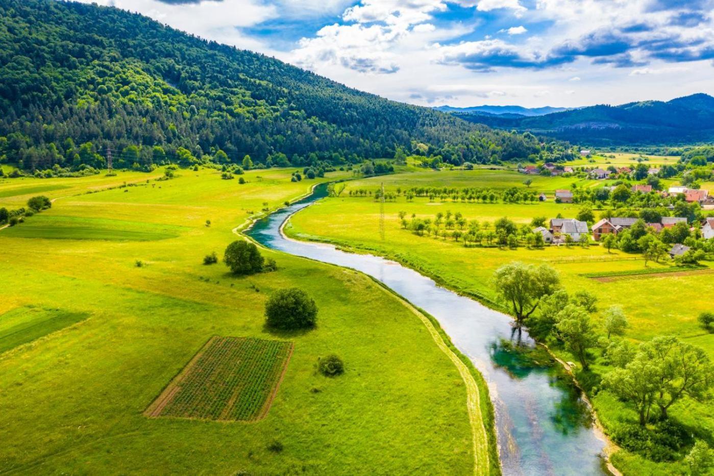 Apartman Diva Оточац Екстер'єр фото